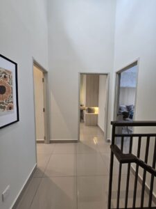 Ground floor bathroom ramp sliding door Soren