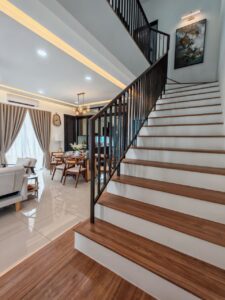 Terrace house near LATAR Puncak Alam Lemuni