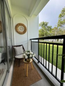 Daffodil Residensi condo Puncak Alam balcony with modern low-density design