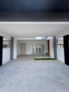 Carporch of Selasih new Sungai Buloh 2 storey superlink